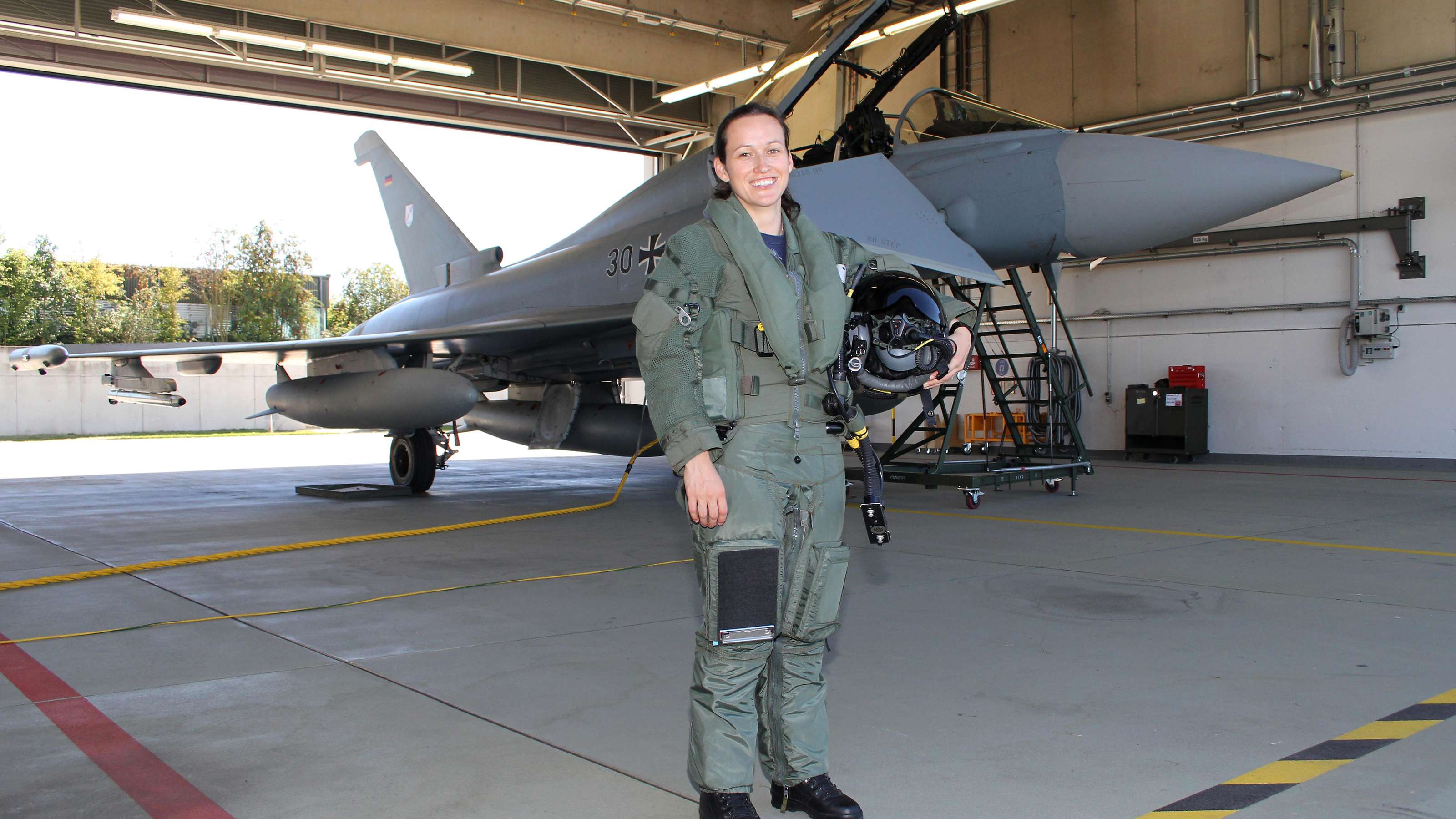 Frauen In Der Bundeswehr Pro Und Contra Frauen in der Bundeswehr