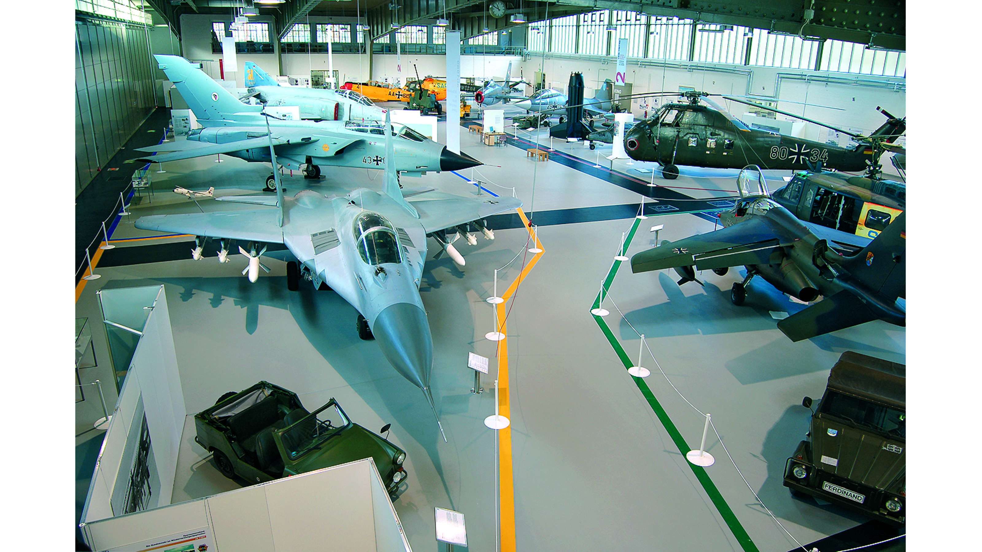Luftwaffenmuseum Bundeswehr Flugmuseum In 14089, Berlin – YXSW