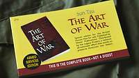 Buchcover von Sun Tzus Werk „The Art of War” für US-Soldaten während des Zweiten Weltkriegs