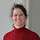 Frau mit rotem Pullover