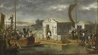 Boote auf dem Fluss Naopelon und Alexander mittig viele andere Menschen in Uniform links und rechts